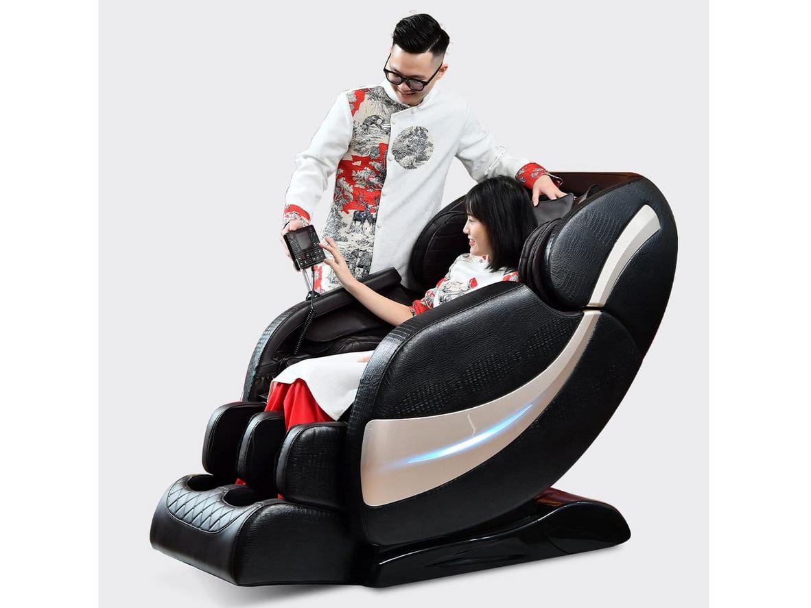 Con lăn kép Ngọc Linh cho cảm giác massage sâu hơn.
