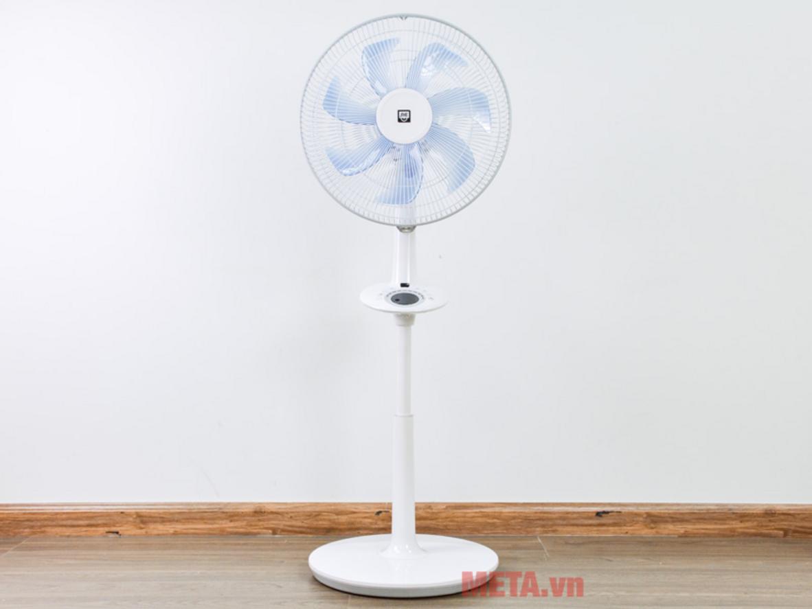 Tạo ion khử mùi giúp không gian dễ chịu hơn.