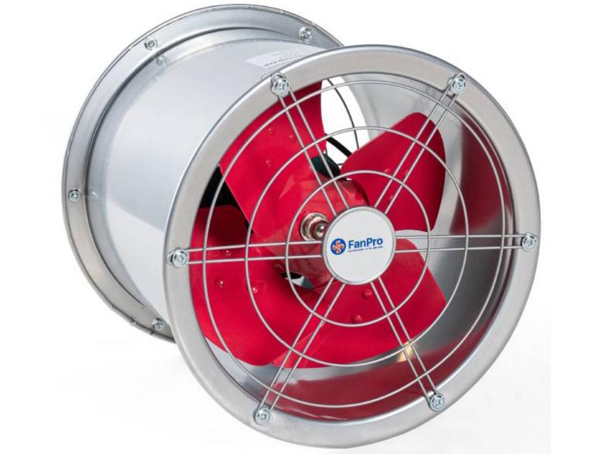 Công suất 1.500W, lưu lượng gió 18.700 m3/h cho khả năng thông gió mạnh.