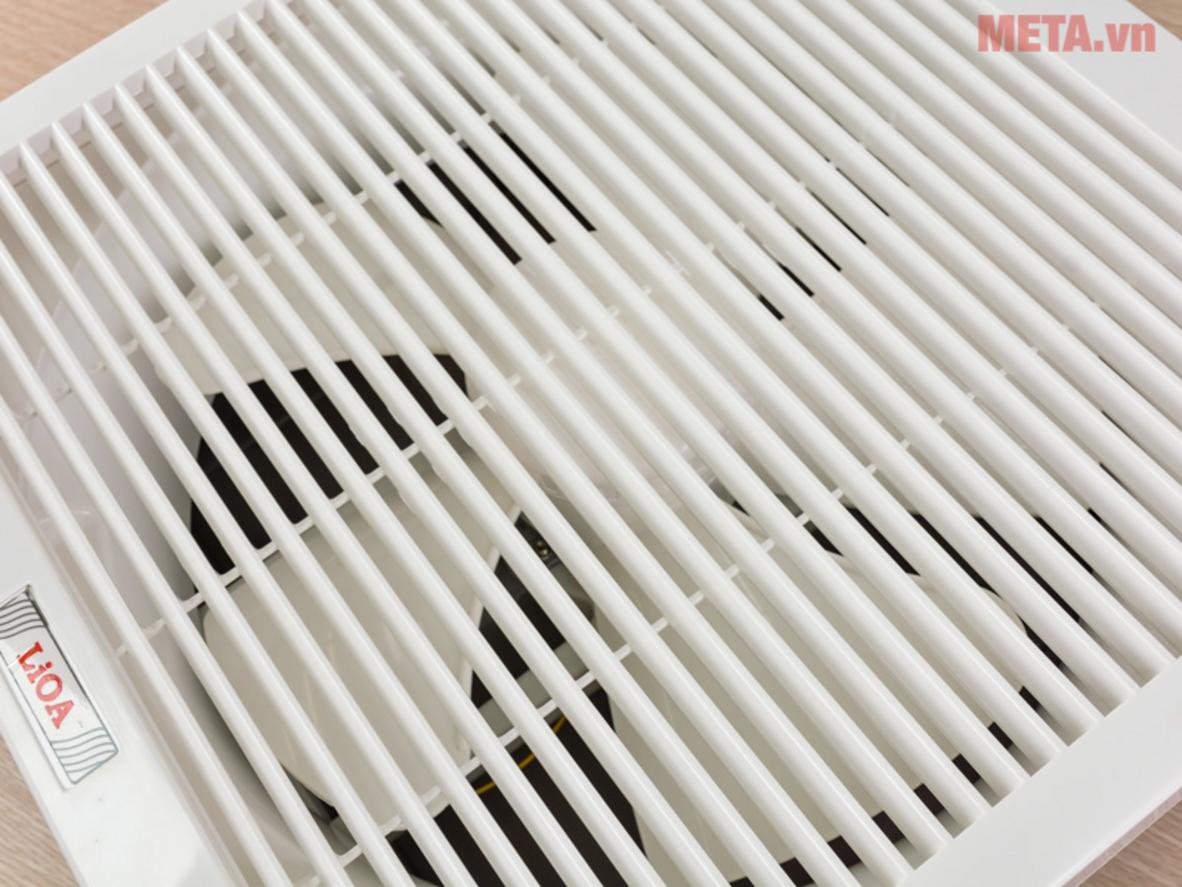 Cửa gió đóng mở tự động giúp quạt giảm bụi và gió ngược.