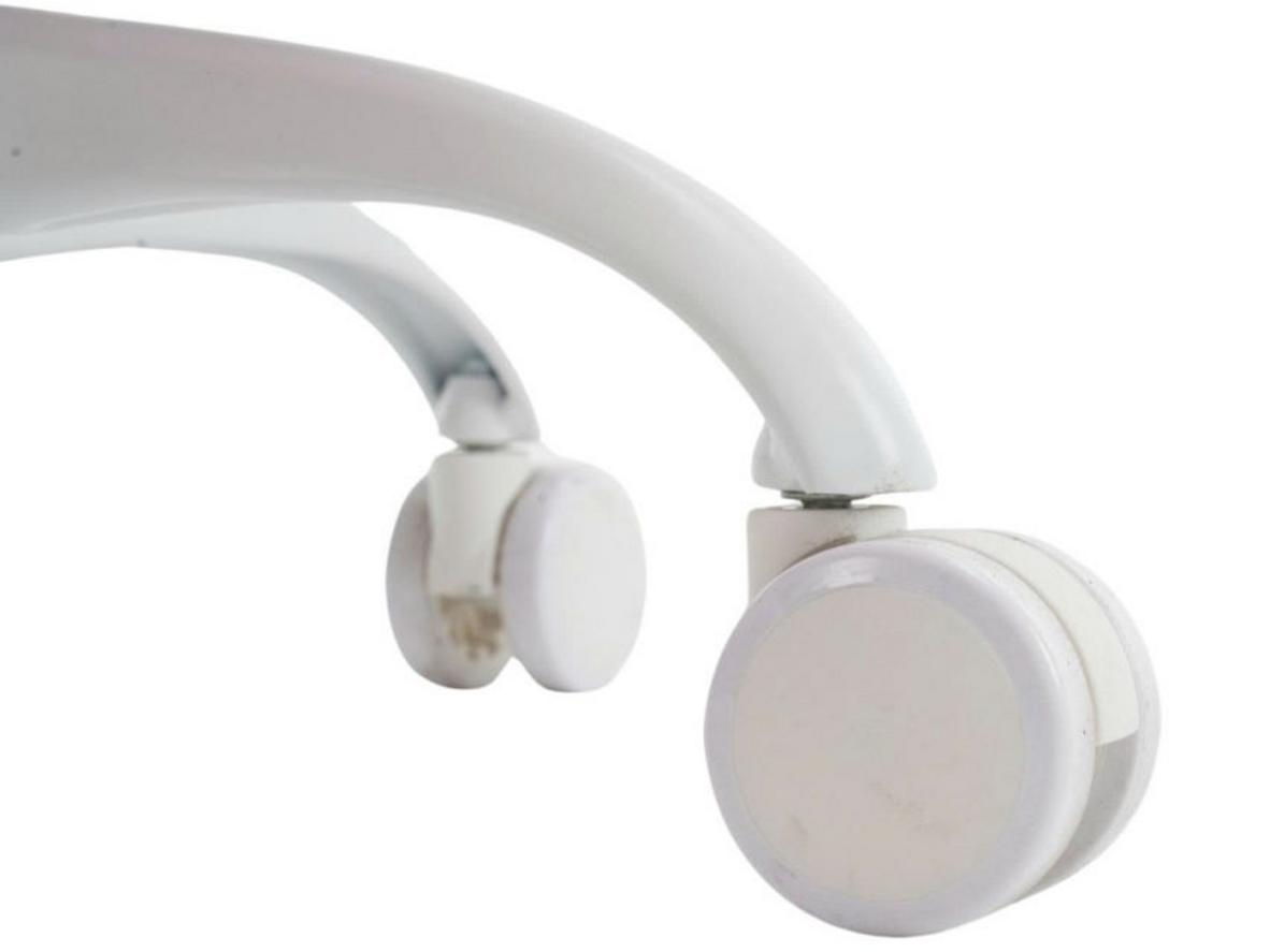 Da PVC bền đẹp, dễ vệ sinh trên E-DRA EGC238 Rabbit