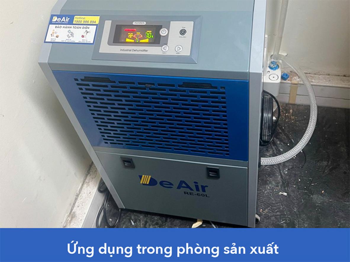 DeAir.RE-60 tiêu thụ 860W, lưu lượng gió 400 m3/h cho hút ẩm đều.