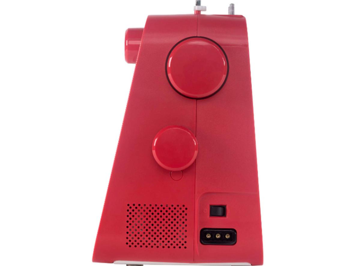Đèn LED hỗ trợ may rõ nét, dễ quan sát