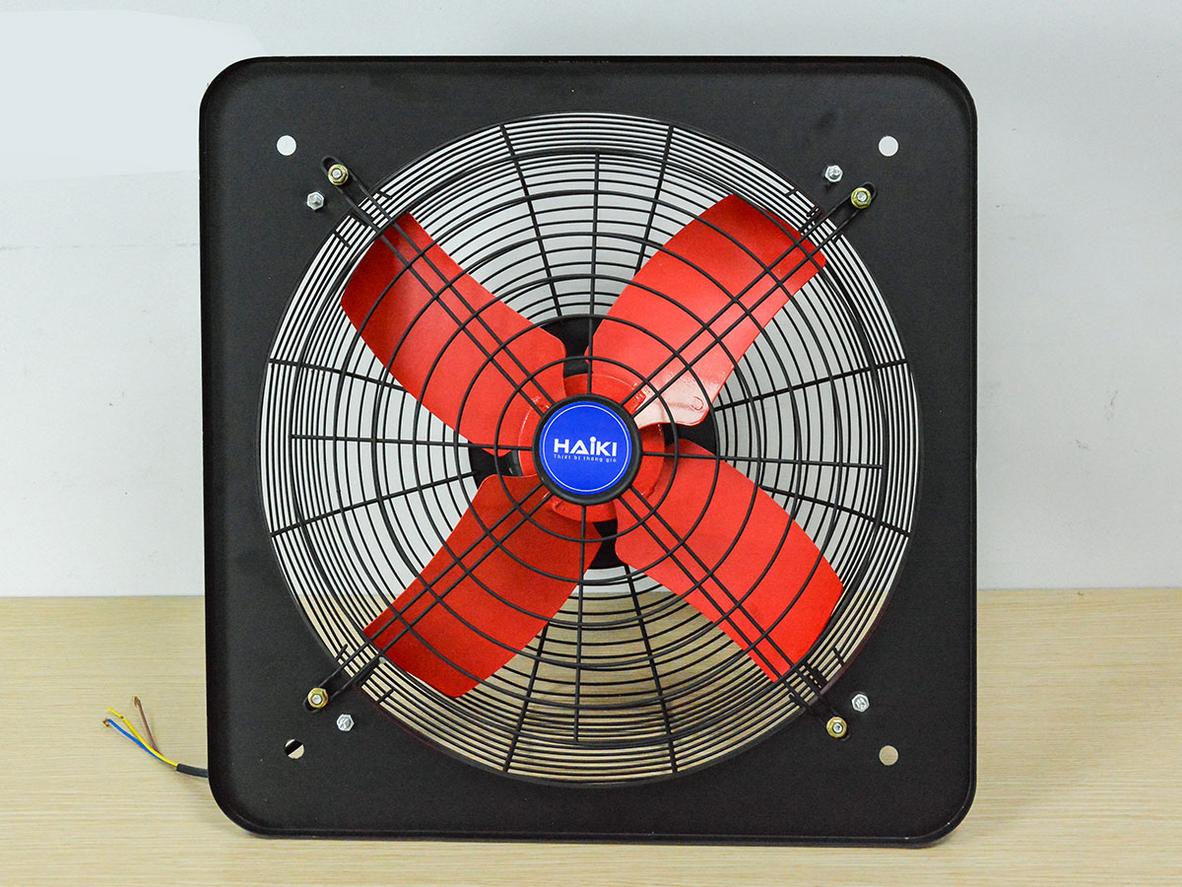 Độ ồn khoảng 63 dB(A) phù hợp cho môi trường công nghiệp cần giảm khó chịu khi vận hành.