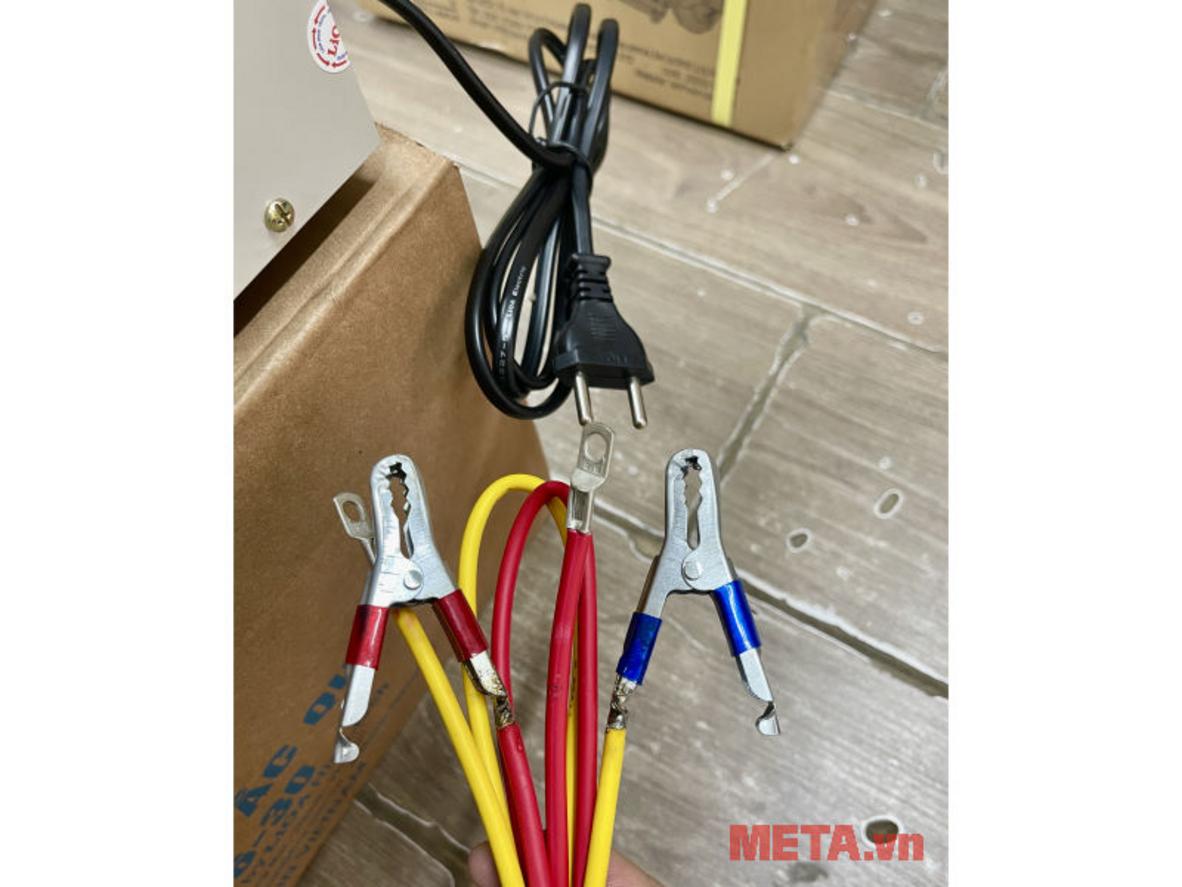Dòng nạp 30A giúp sạc nhanh và phù hợp nhu cầu thực tế.