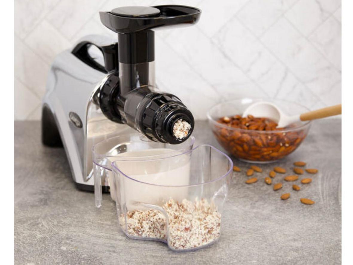 Ép kiệt rau xanh với tốc độ 80 vòng/phút