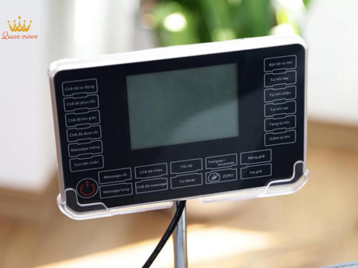 Tổng quan Ghế massage Queen Crown QC V9 Plus