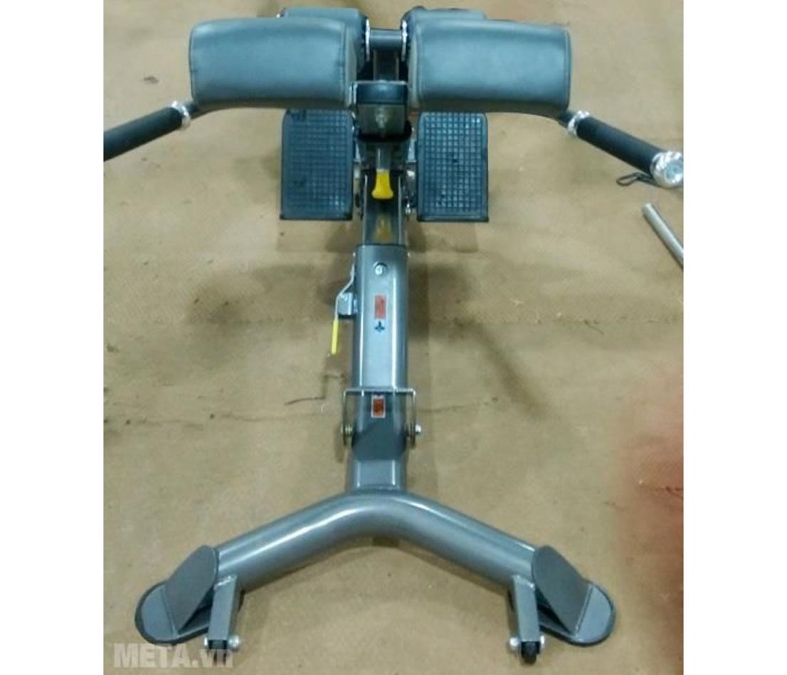 Khung thép ống oval kép và đệm cao cấp giúp IT7007 chắc chắn, bền bỉ khi dùng thường xuyên.