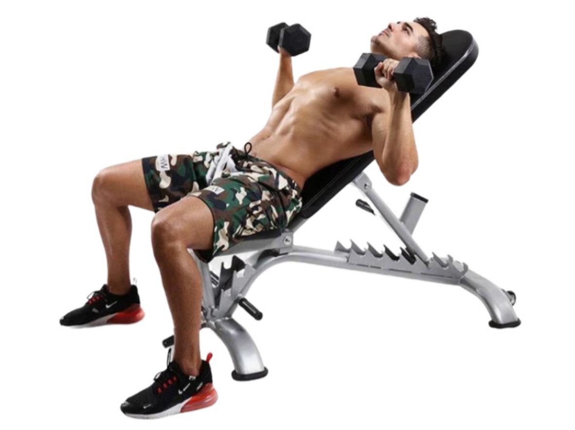 Ghế tập tạ HQ-7008 gọn gàng, chắc chắn, phù hợp phòng gym tại nhà.