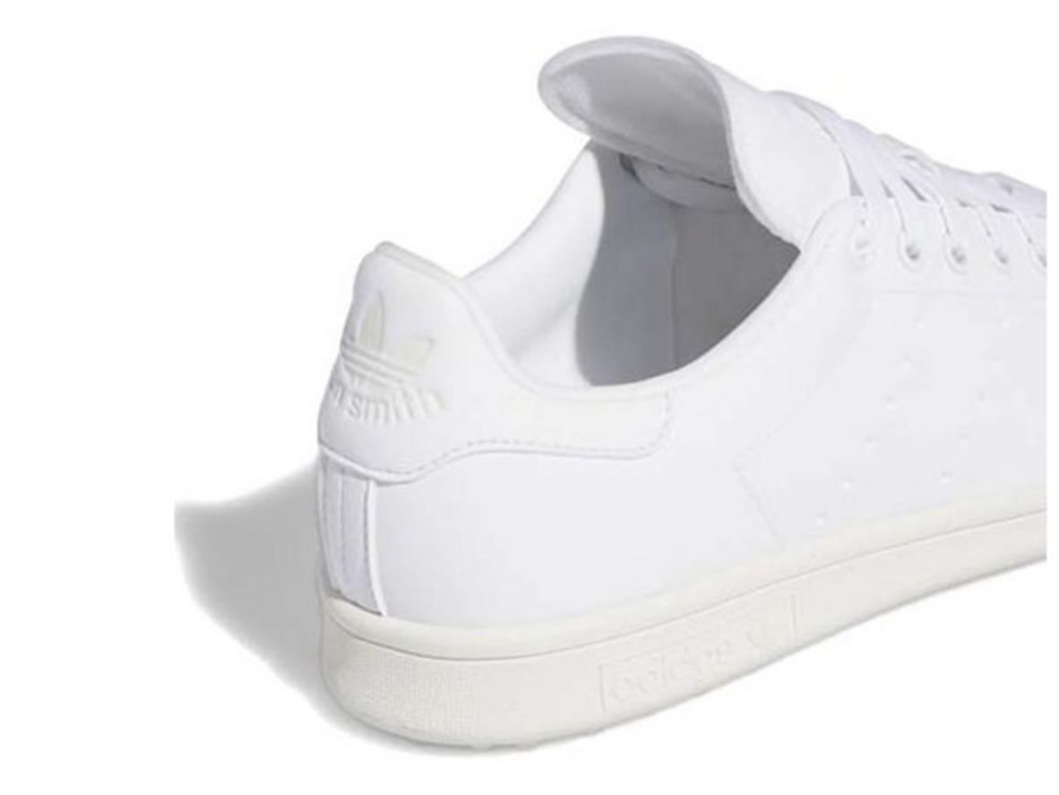 Thiết kế spikeless Adiwear giúp Giầy golf Adidas Stan Smith IG1561 Unisex bám ổn định và vẫn linh hoạt khi di chuyển.