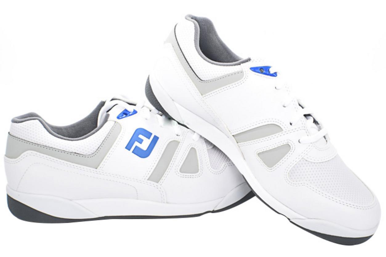 Thanh lý giày golf nam FootJoy Greenjoy Spikeless 45166 màu trắng, form đẹp, dễ phối đồ.