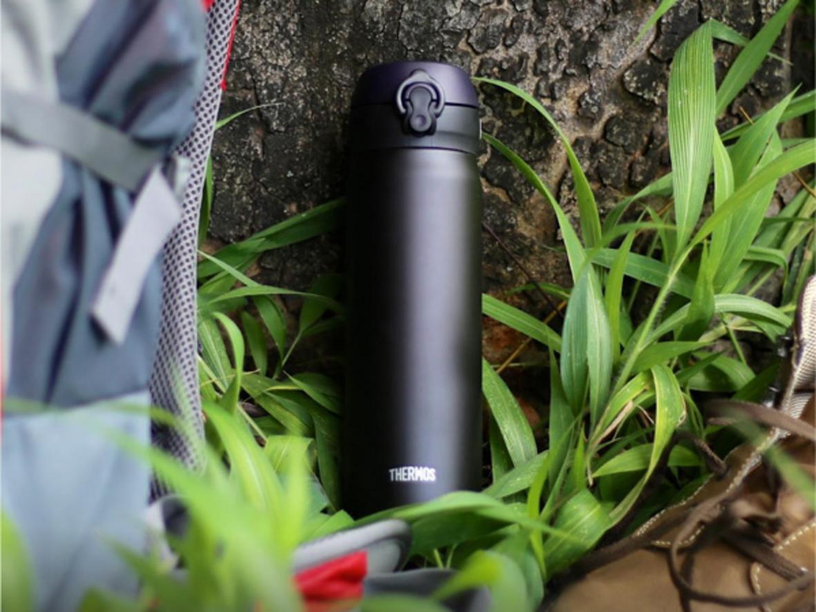 Khả năng giữ nóng lạnh 6 giờ của Thermos JNL-502