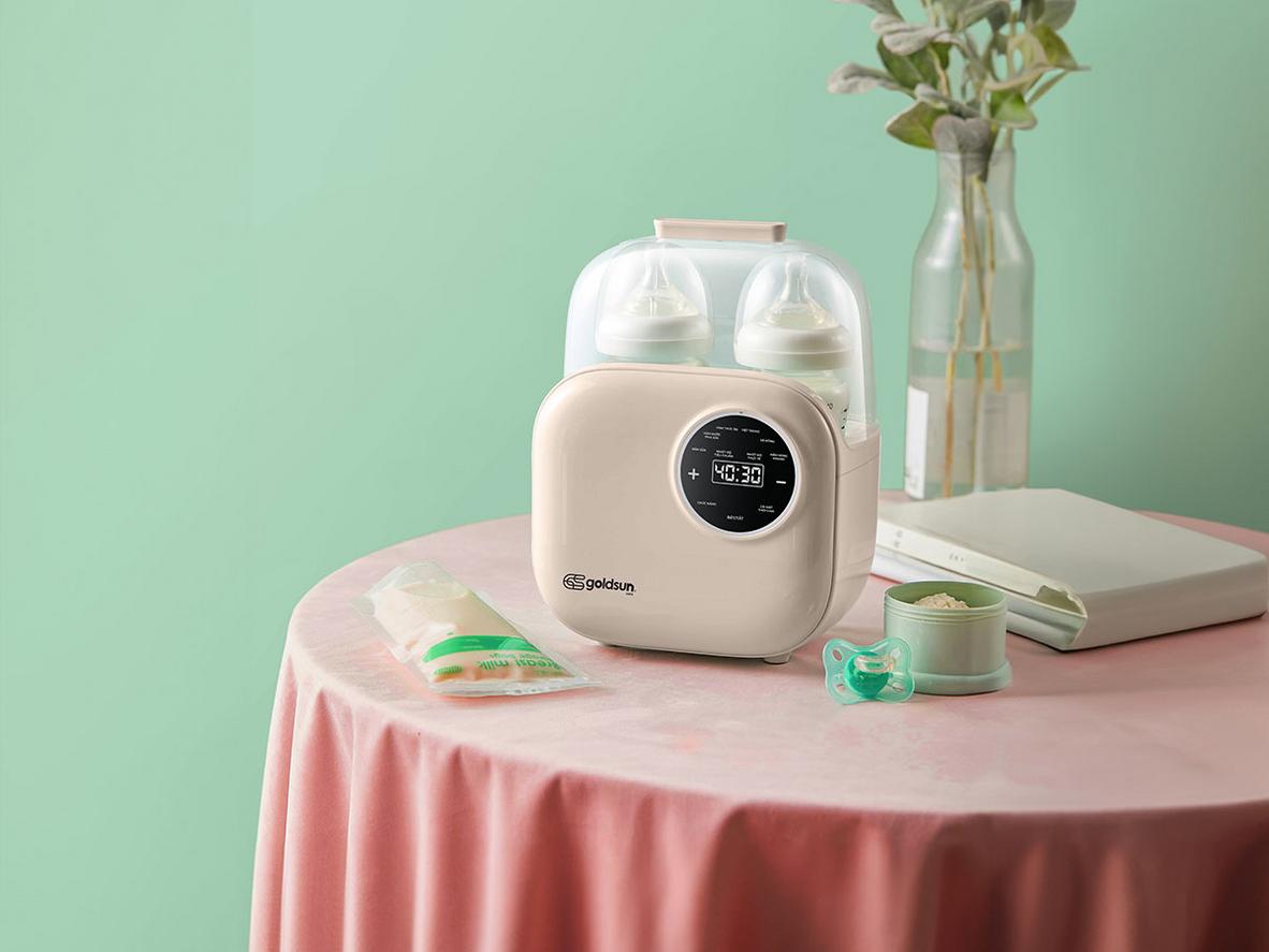 Kích thước nhỏ gọn, dễ đặt ở góc chăm bé hoặc bếp.