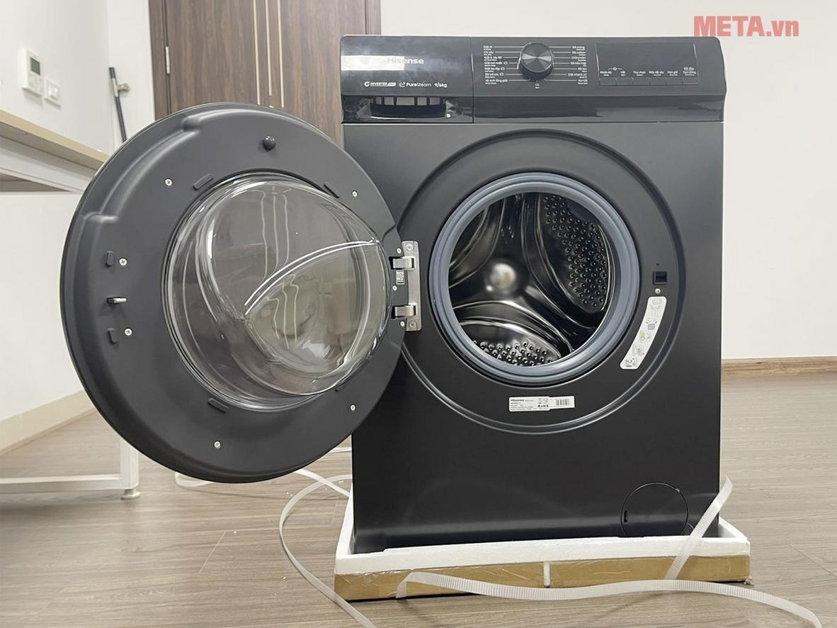 Hisense WD90N1Y tối ưu không gian với thiết kế giặt sấy 2 trong 1.