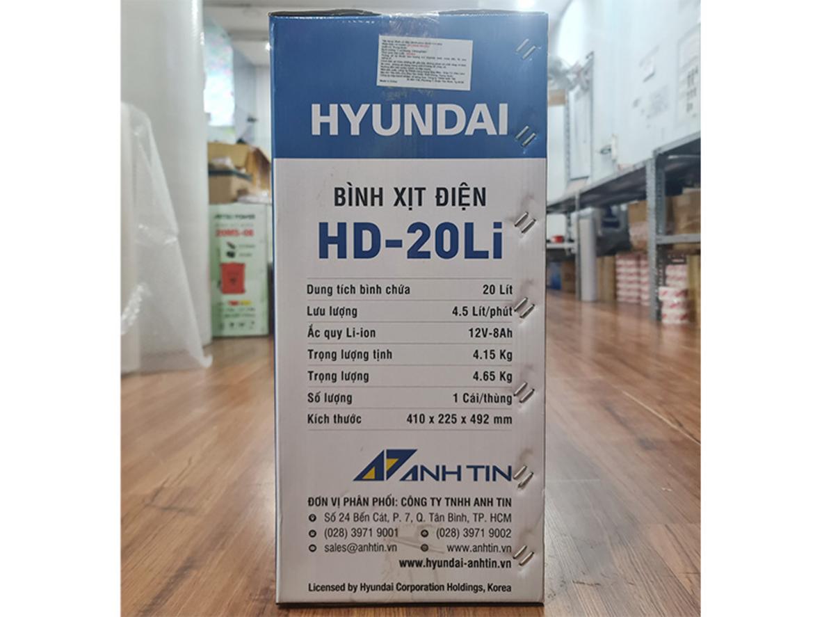Áp lực 90 PSI và lưu lượng 4.5 lít/phút cho hiệu suất phun tốt.