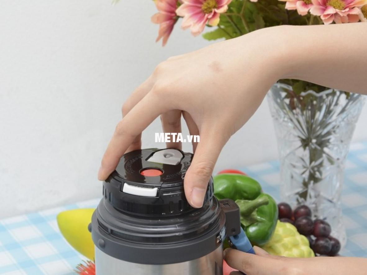Thép không gỉ SUS 304 cho độ bền và độ an tâm cao.