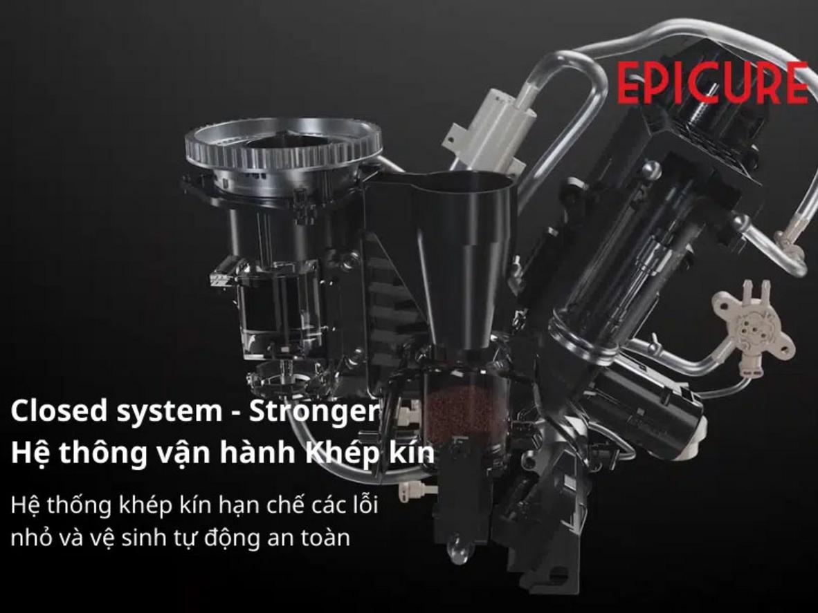 Dung lượng hộc hạt và bình nước lớn giúp giảm thao tác tiếp liệu.