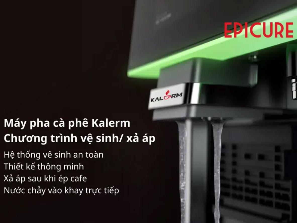 Màn hình cảm ứng 7 inch giúp chọn món và thao tác nhanh chỉ với một chạm.