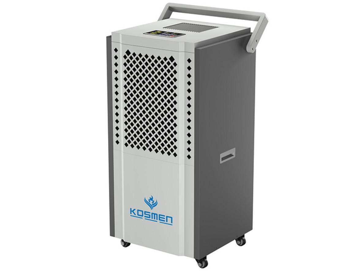Kosmen KM-150S tiêu thụ 1.620W, dùng điện 220V 1 pha.
