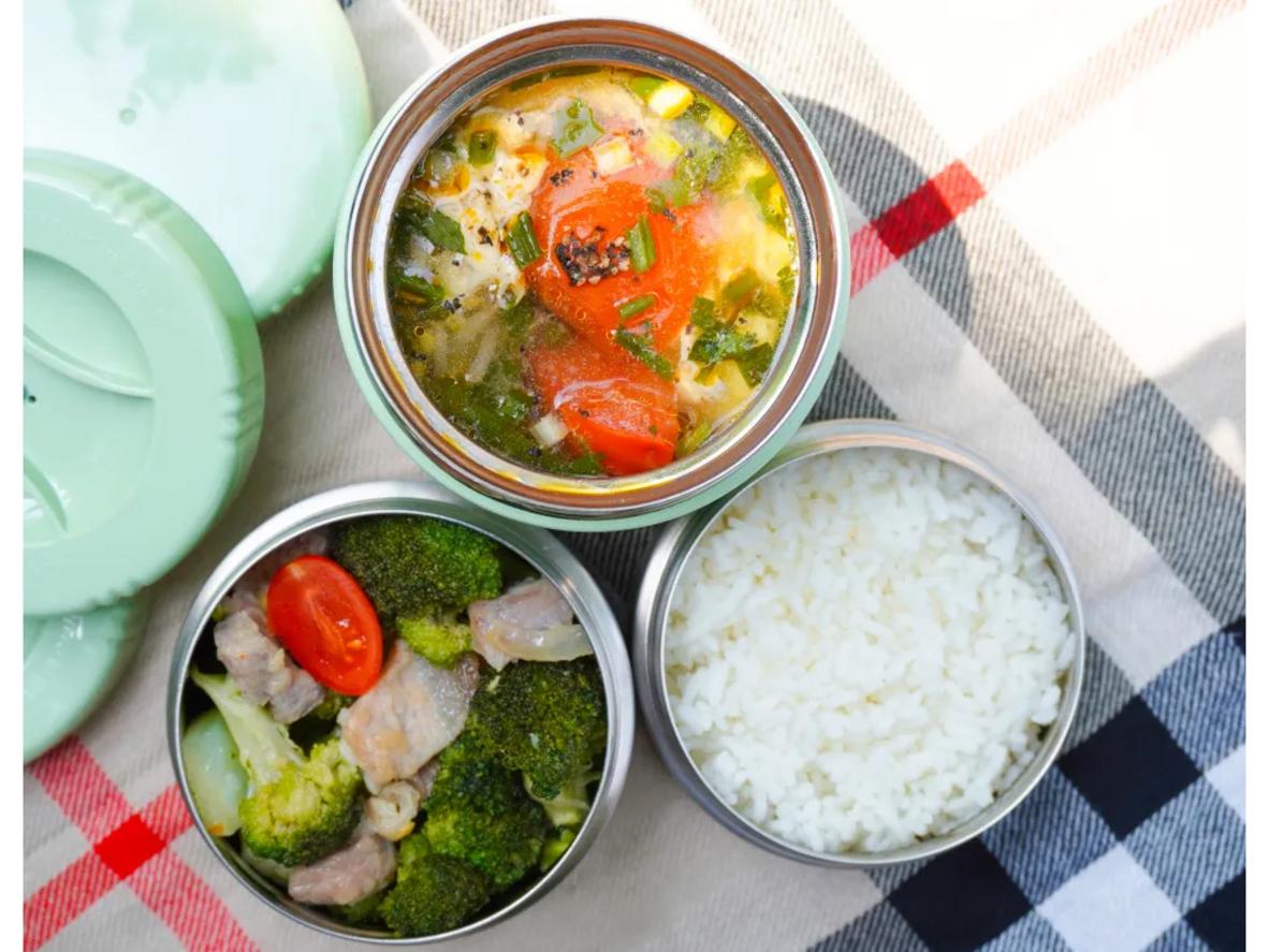 Khả năng giữ nóng 6-8 giờ và giữ lạnh 12 giờ cho nhu cầu cả ngày.