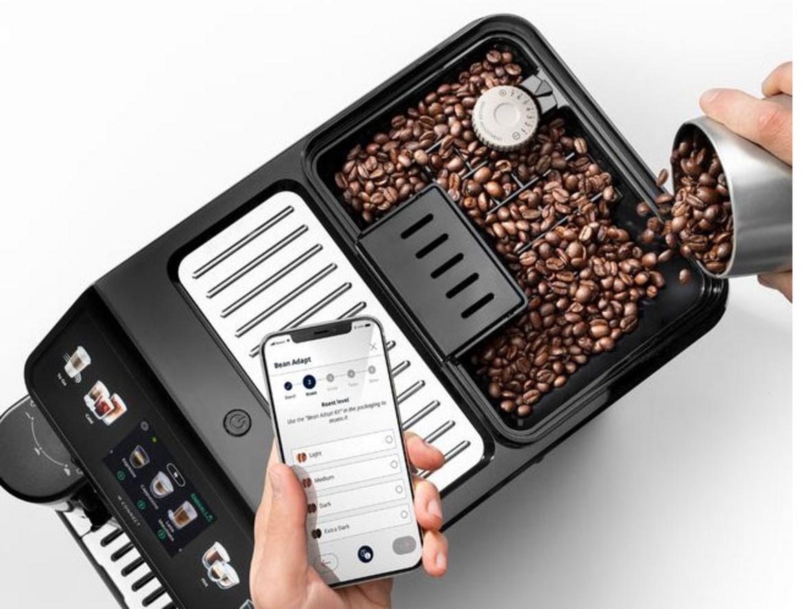 LatteCrema Hot & Cool cho lớp bọt sữa mịn và đồng đều hơn cho cả đồ uống nóng lẫn lạnh.