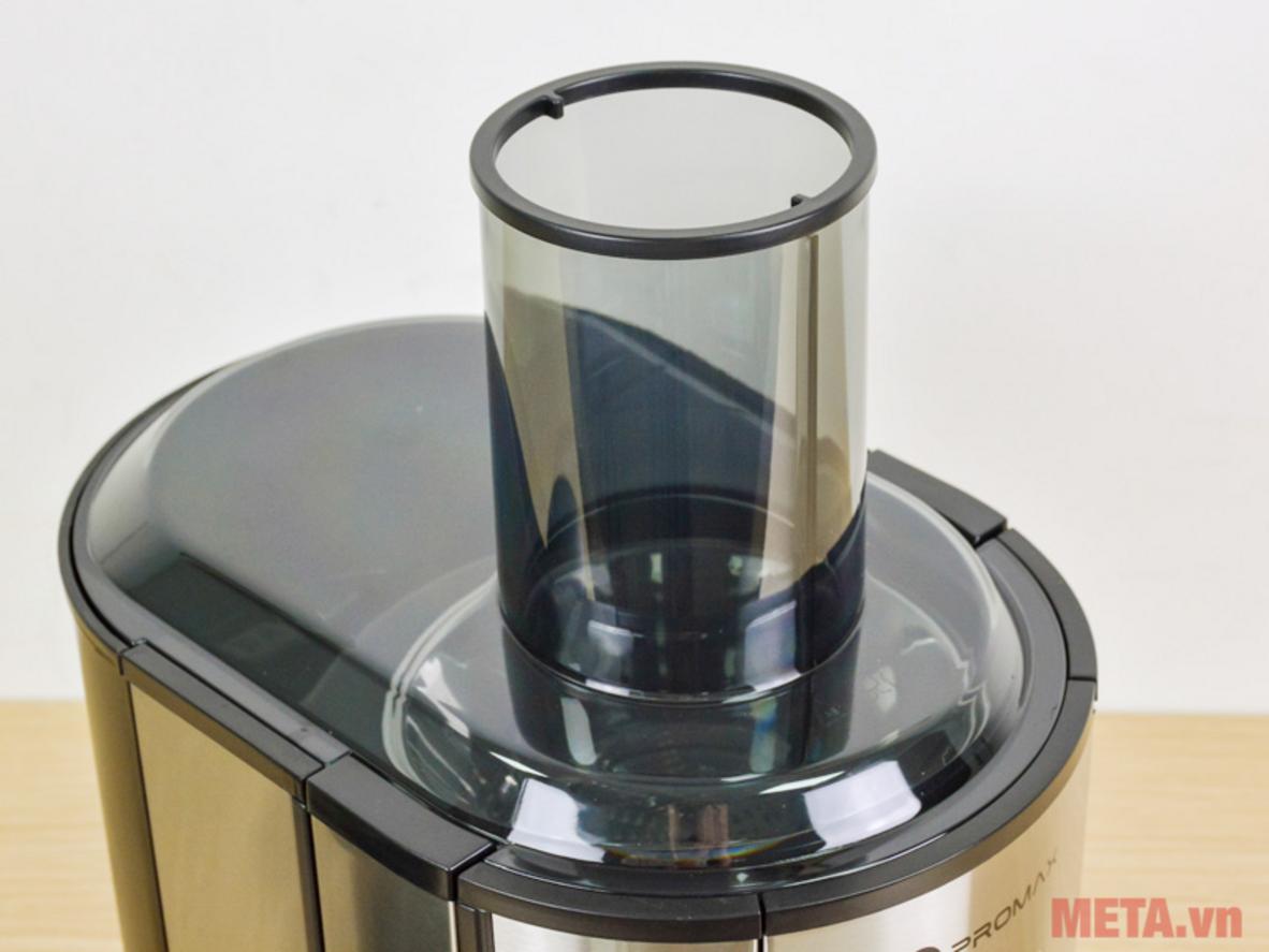 Công suất 800W giúp ép nhanh và ổn định hơn.