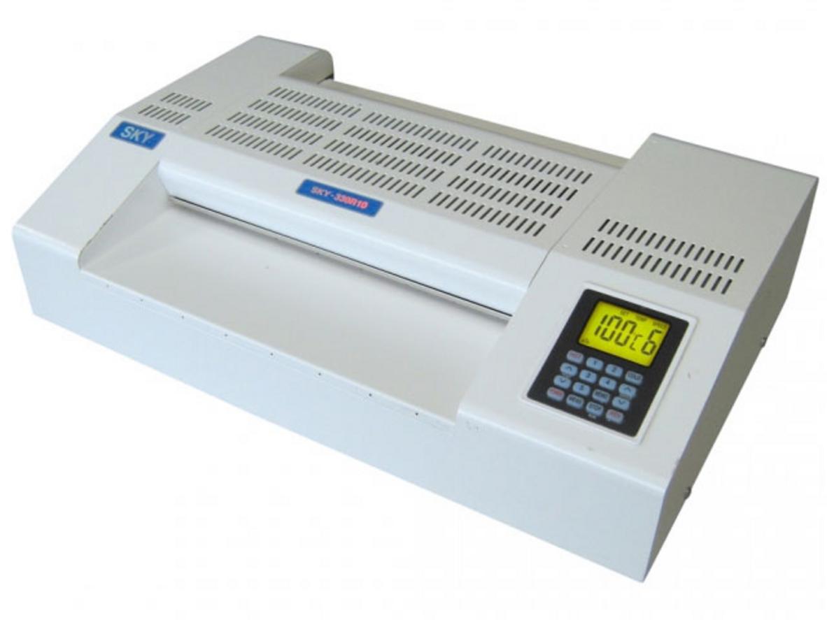 Tổng quan Máy ép Plastic Sky 330R10