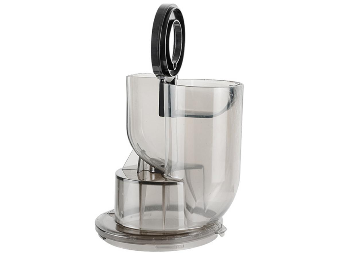 Họng tiếp nguyên liệu lớn 83mm giúp sơ chế nhanh hơn.