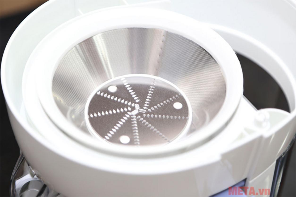 Ống tiếp 60 mm giúp rút ngắn thời gian sơ chế.