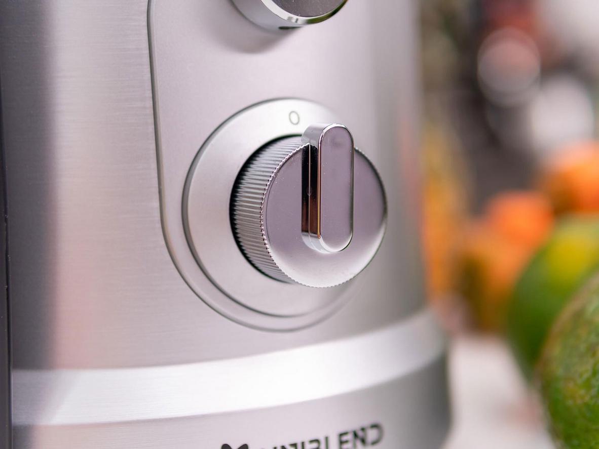 Ống nạp 80mm giúp giảm sơ chế đáng kể.