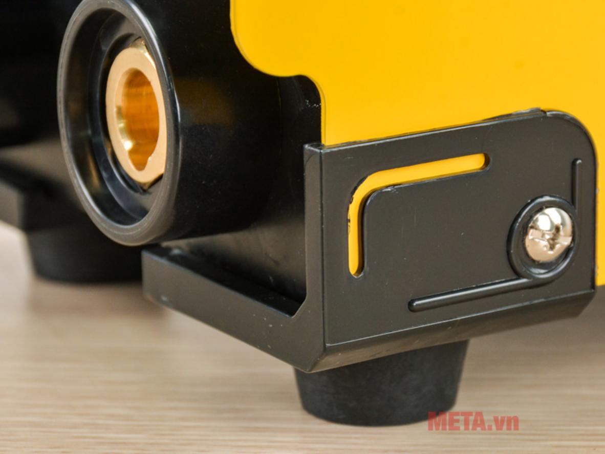 Chi tiết máy hàn Hồng Ký HK 200A cho thấy cấu hình phổ thông, dễ dùng và phù hợp xưởng nhỏ.