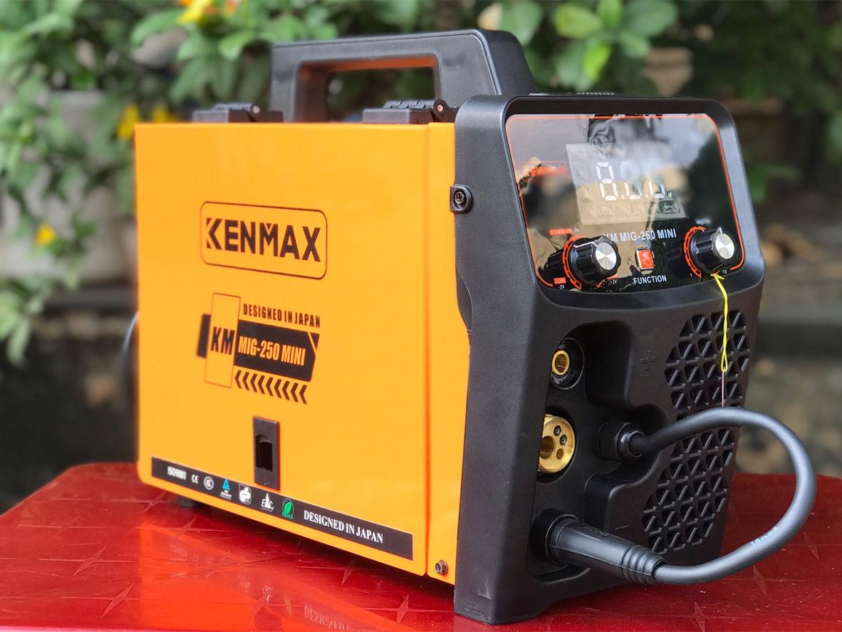 Máy hàn Kenmax KM MIG 250 Mini phù hợp xưởng nhỏ và thợ cơ khí.