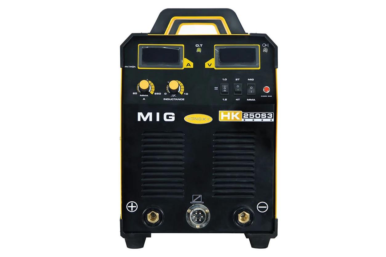 Thiết kế rùa rời và điều khiển linh hoạt giúp máy phù hợp xưởng làm việc liên tục.