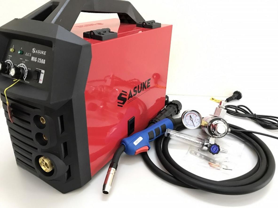 Máy hàn Sasuke Mig 250A chạy 220V, hỗ trợ MIG và hàn que