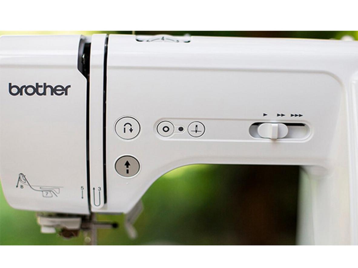Tổng quan Máy may điện tử Brother A80