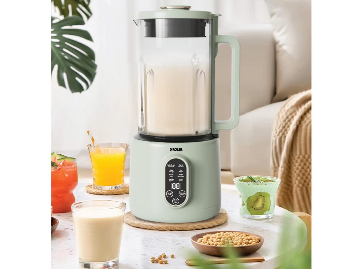 Công suất 600W và tốc độ quay 22.000 vòng/phút giúp xay nấu mịn hơn.