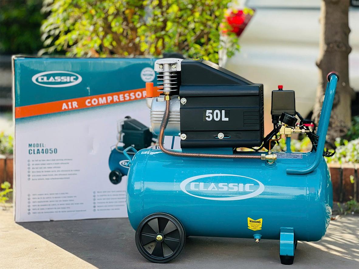 Bình chứa 50 lít hỗ trợ công việc linh hoạt.
