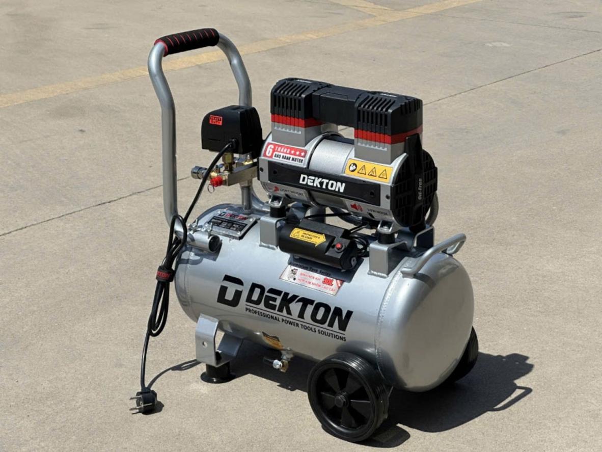 Tổng quan Máy nén khí không dầu Dekton DK-AC3930PROMAX (30 lít, 2HP, bình hợp kim nhôm)