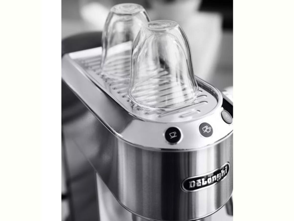 Pha espresso và cappuccino ổn định, phù hợp nhu cầu tại nhà.