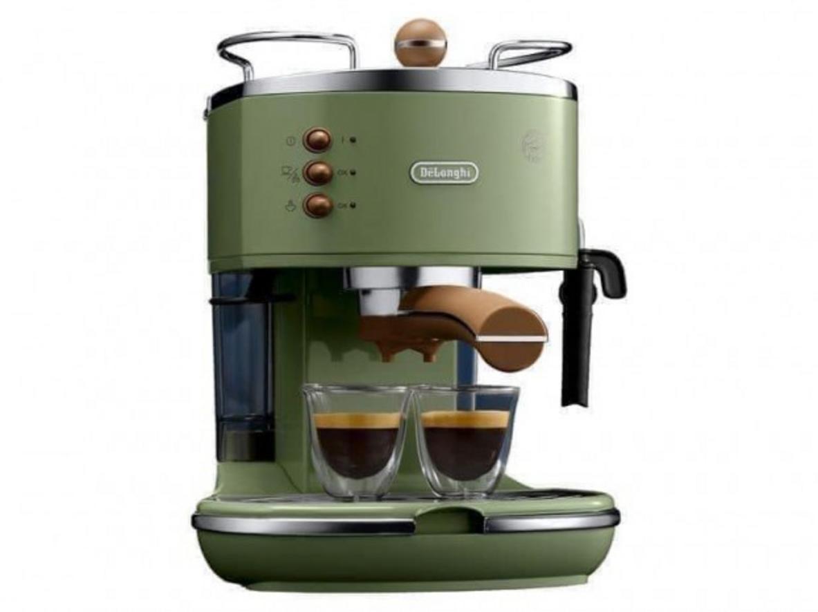 Áp suất 15 bar giúp Delonghi ECOV311.GR chiết xuất espresso đậm vị với crema rõ hơn.