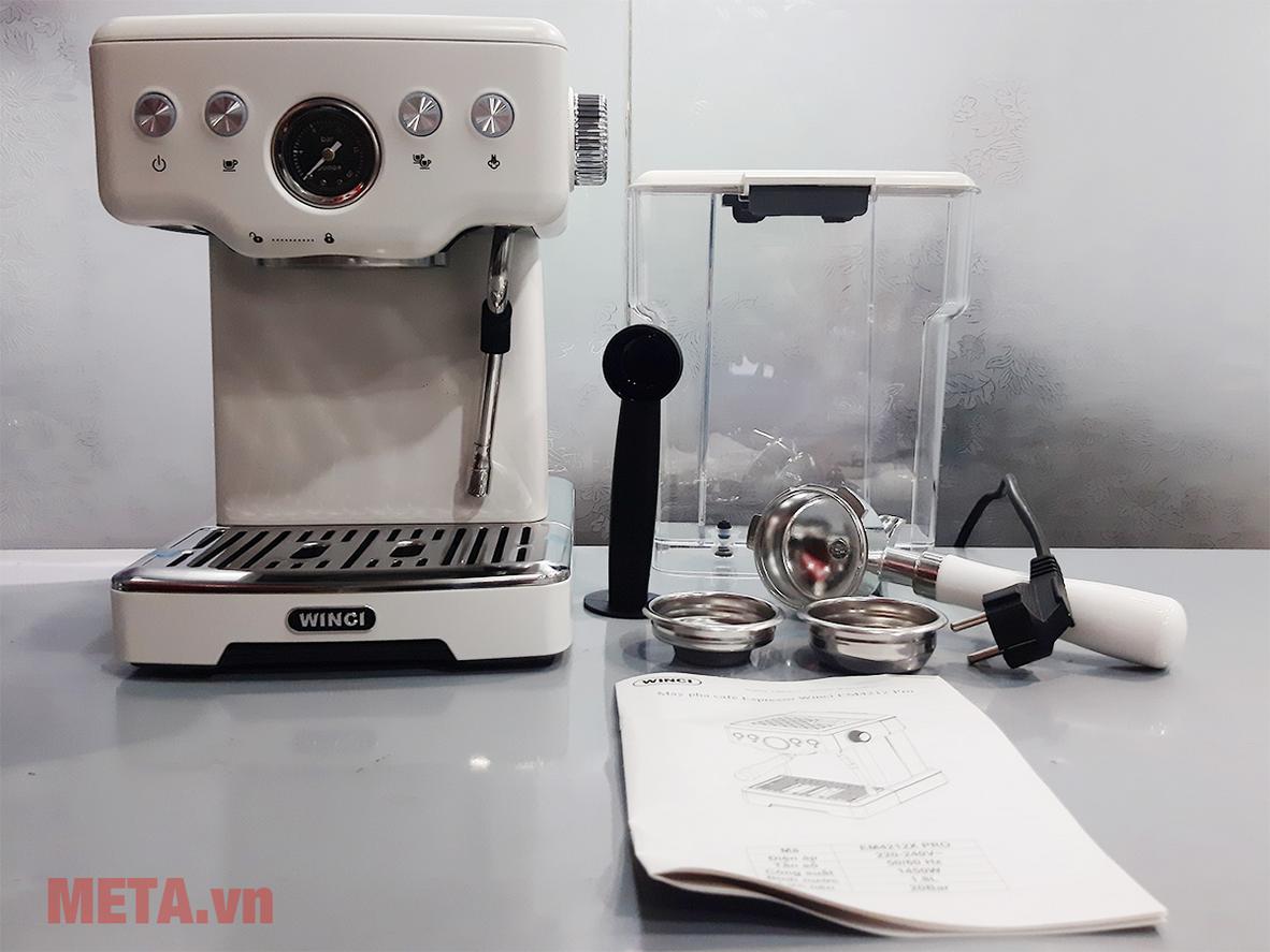 Áp suất 20 bar, công suất mạnh và kiểm soát nhiệt tốt giúp Winci EM4212 X chiết xuất ổn định hơn.