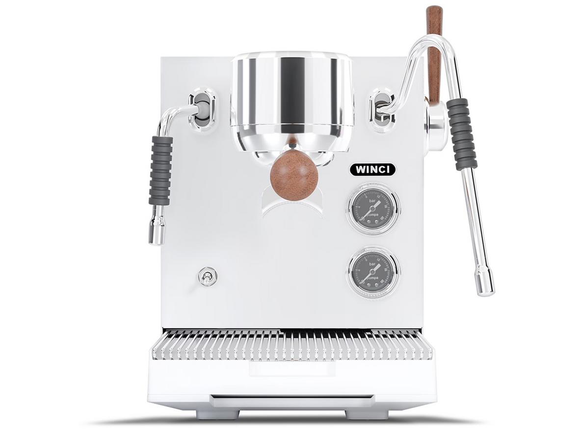 Winci EM56 nổi bật với thiết kế inox cao cấp và cấu hình 3 boiler hiệu suất cao.