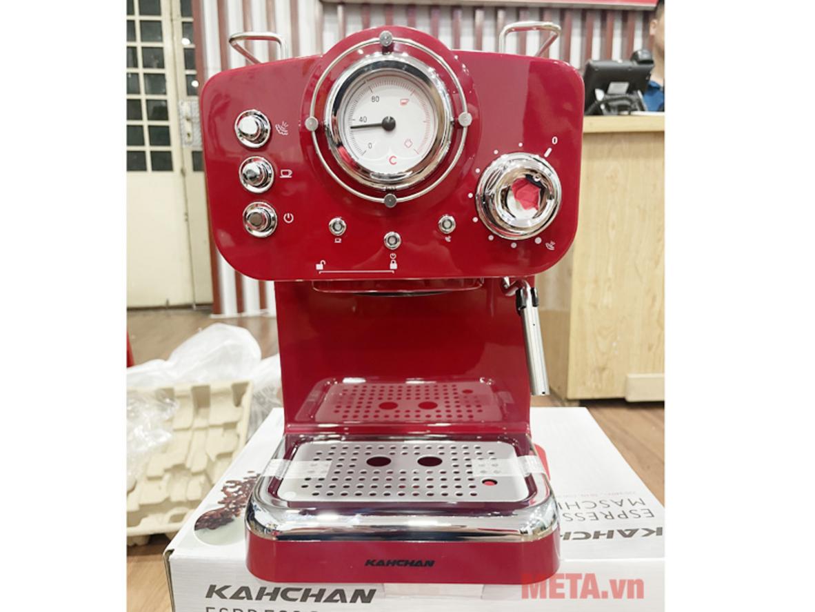 EP9139 cho phép pha espresso, cappuccino và latte với thao tác bán tự động.