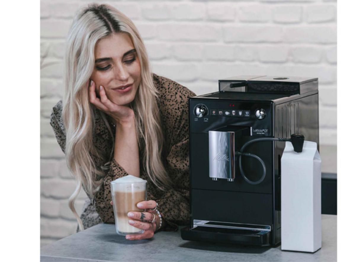 LATTEperfection và Quick & Clean giúp Melitta Latticia OT pha sữa ổn định, vệ sinh nhanh.