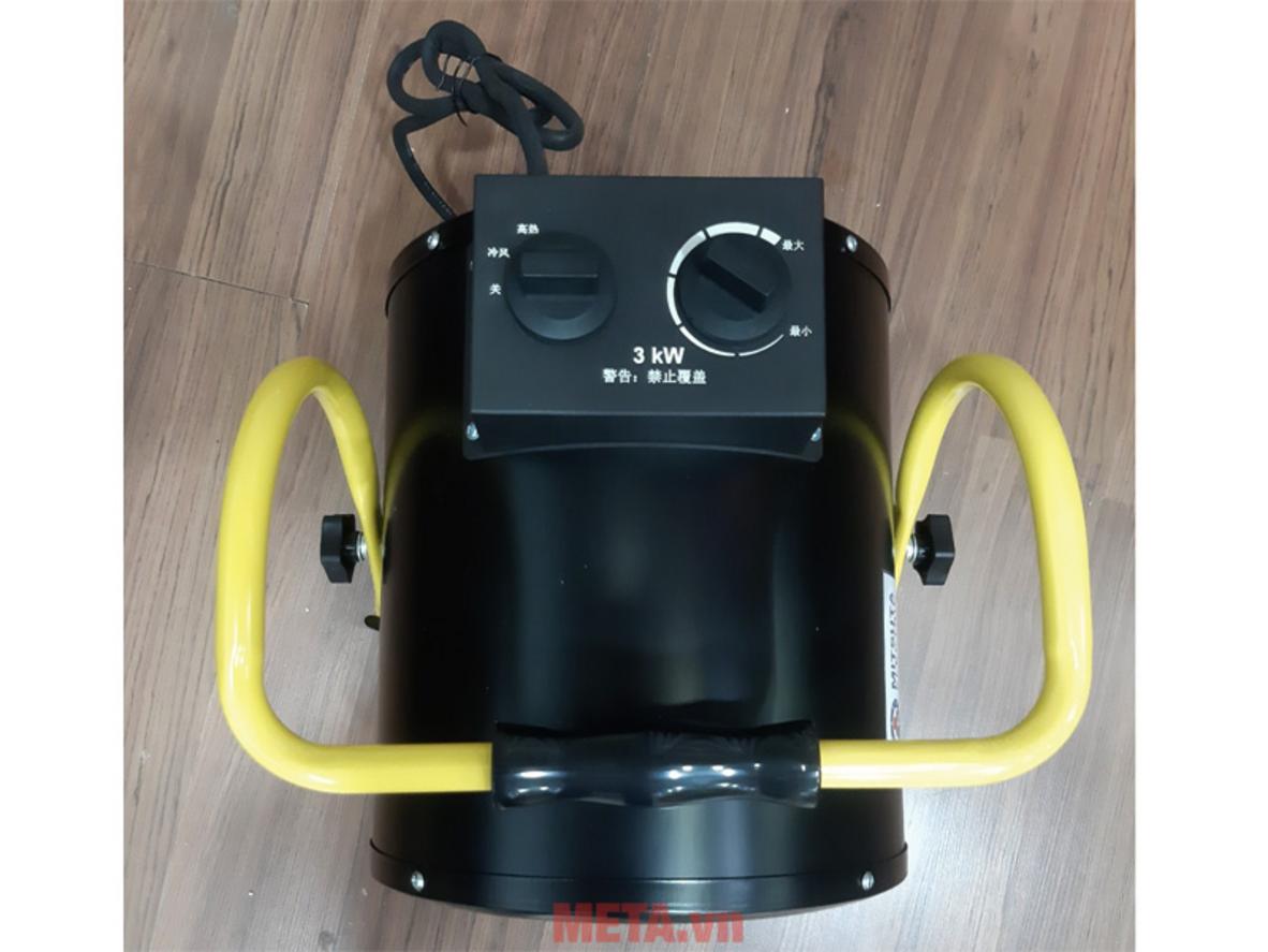 Ba mức công suất giúp Mitsuta EH-03 dùng linh hoạt cho cả quạt mát và sấy nóng.