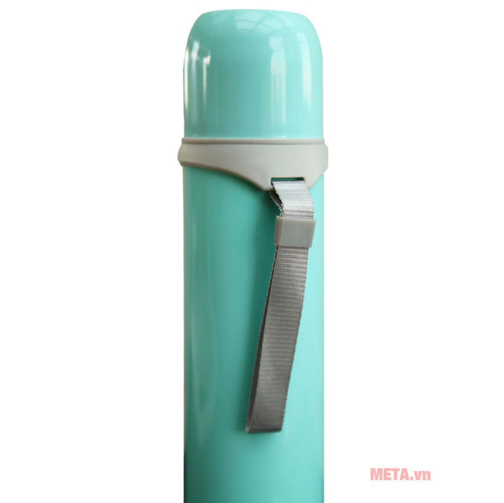 Nắp PP và ron silicone giúp hạn chế rò rỉ