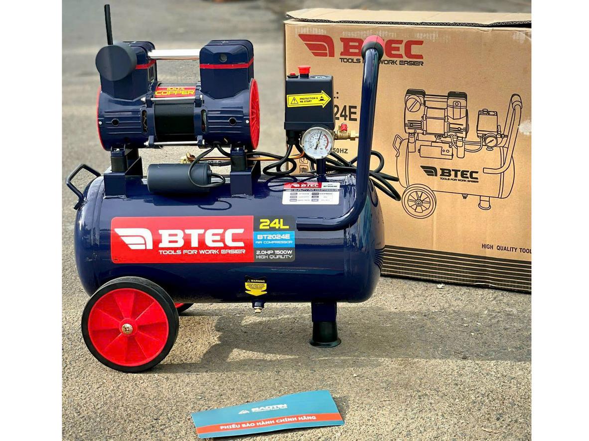 Nén nhanh với công suất 1500W và bình chứa 24 lít.