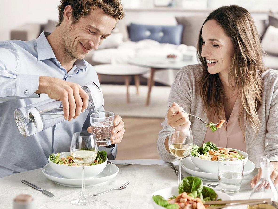 Nhựa cao cấp không BPA và Brita Memo