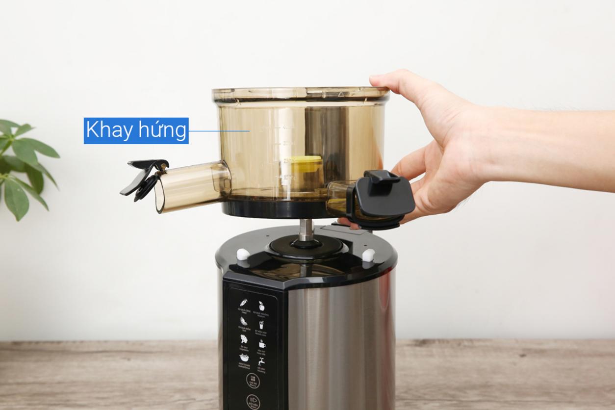 Miệng nạp lớn giúp chuẩn bị nhanh hơn.
