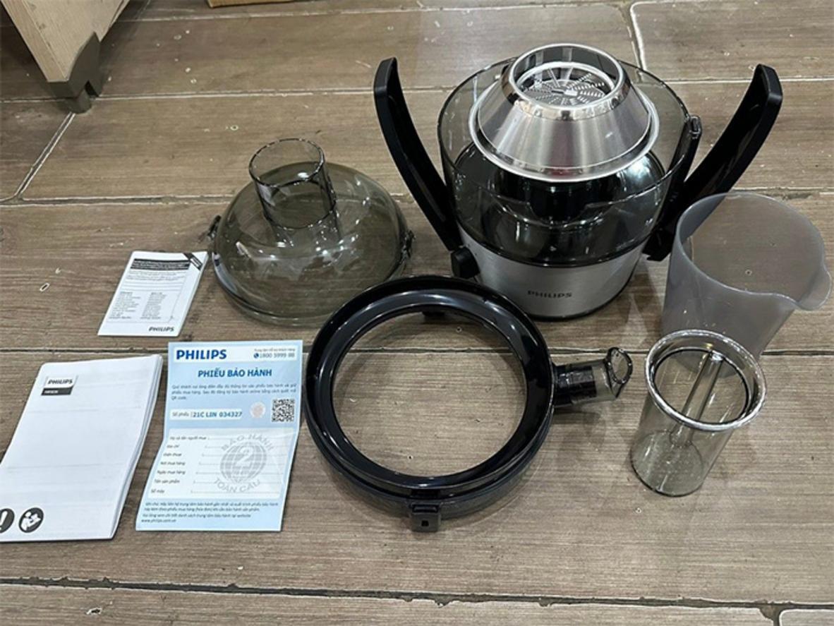 QuickClean và lưới lọc Inox giúp vệ sinh nhanh hơn.